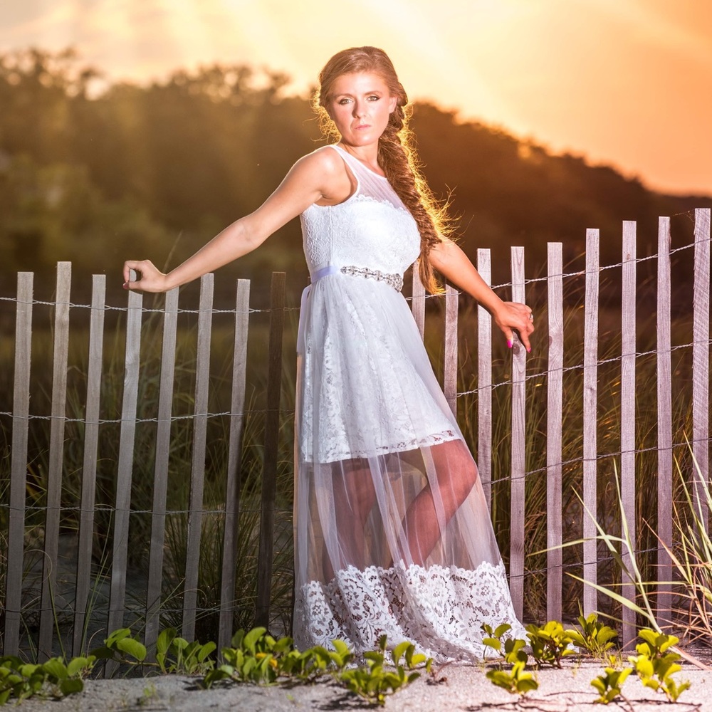 🦋Thanks for visiting my Poshmark 🦋 - Picture 3 of 5